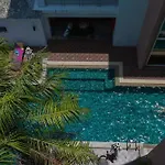 6 38 Top Floor 2 Brs 2Baths 1Km Walking To Beach